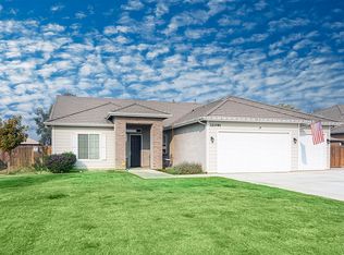 32091 Sierra View Rd, Visalia, CA 93291