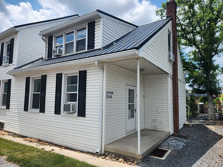 5176-5178 Greenvillage Rd — Photo 2