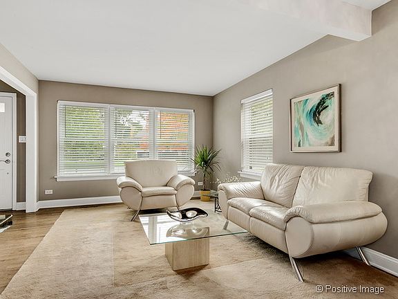 4th image of 124 Iroquois Dr