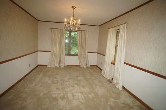 5th image of 58 Bridlewood Trce