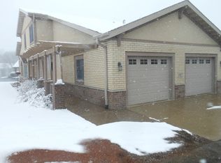 1907 Fox Run, Mount Horeb, WI 53572