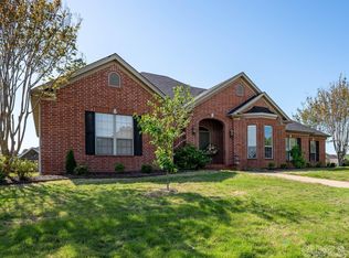 1625 Summerbrook Dr, Conway, AR 72034