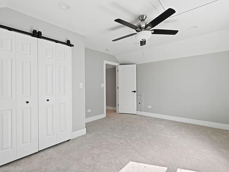 4019 Faith Ln — Photo 32