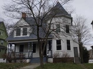 2 Washington Hts, Meriden, CT 06451