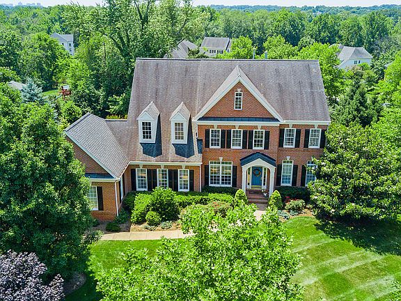 4th image of 1156 Millwood Pond Dr