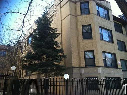 2 bed, $1,000 — Photo 2