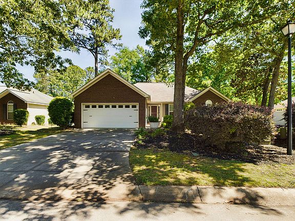 2nd image of 341 Southbank Dr