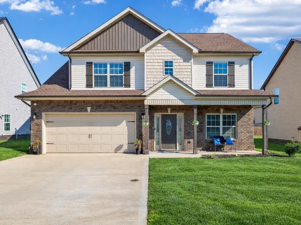 1565 Kestrel Dr, Clarksville, TN 37040