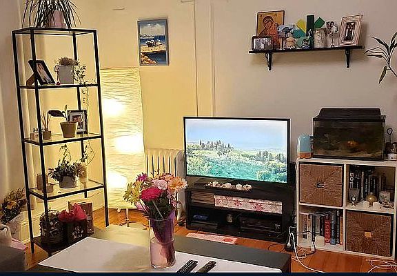 5th image of 2850 37th St APT 2D