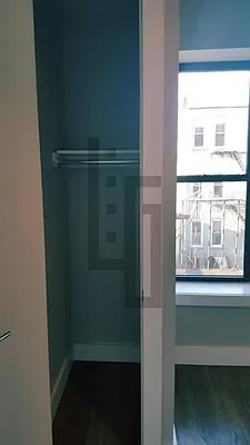 Rented by Loom Group | media 18