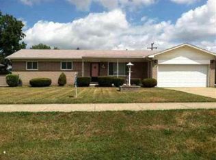 8733 Metropolitan Pkwy, Sterling Heights, MI 48312