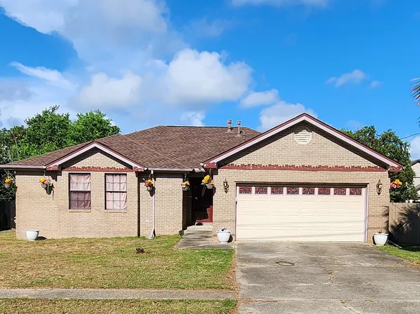 2253 Kerra Ln, Navarre, FL 32566