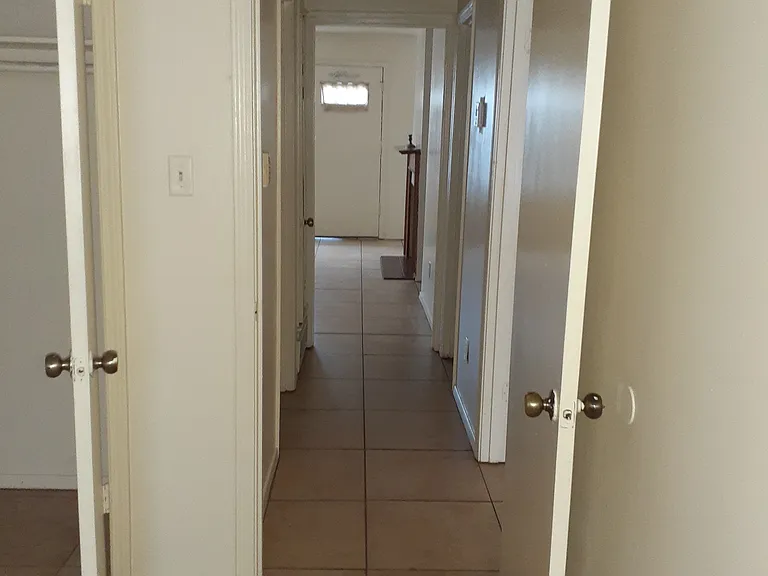512 N Mendenhall Rd — Photo 10