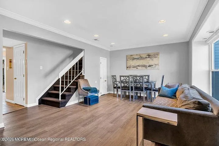3 bed, 1250 sqft, $2,800 — Photo 3