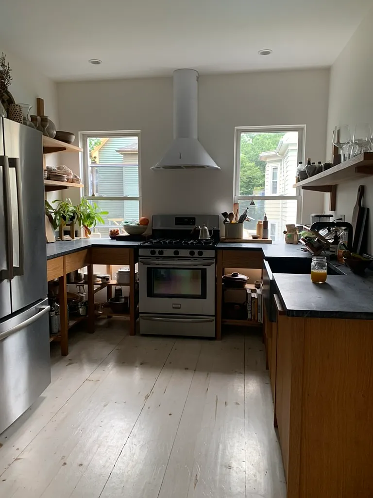 2 bed, 915 sqft, $3,450 — Photo 4