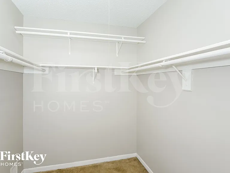 1061 Sally St SE — Photo 11