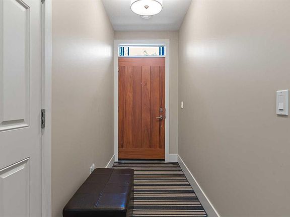 3rd image of 407 E Riva Pl