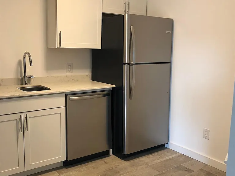 1840 Burton Dr #158 — Photo 8