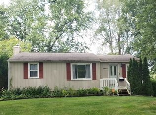 1265 Meadow Dr, Kent, OH 44240