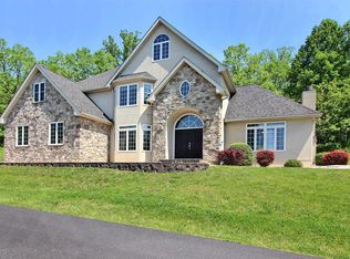 1232 River Rd, Mount Bethel, PA 18343
