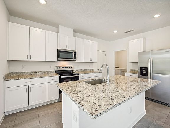 Kitchen of the Yellowstone at Lakes at Bella Lago.