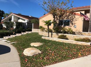 23207 Park Esperanza #B, Calabasas, CA 91302