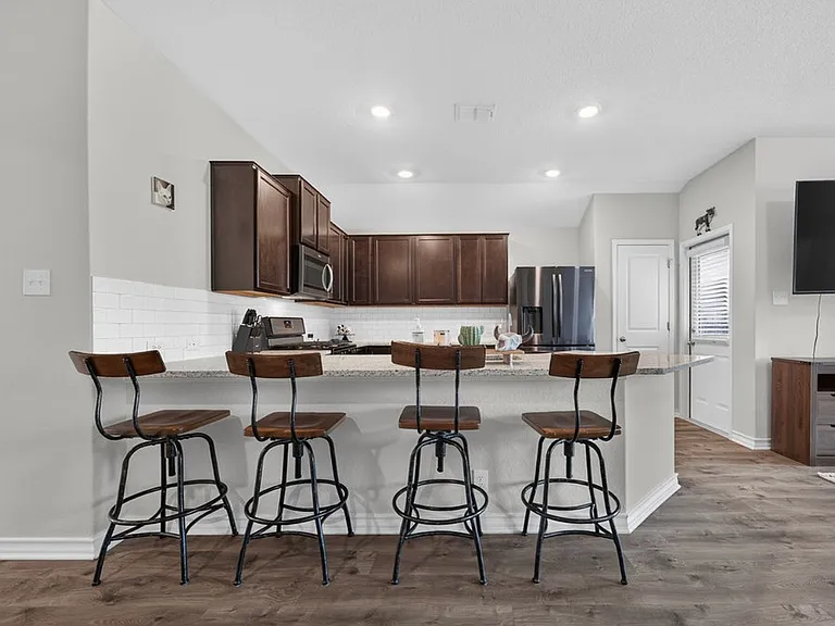 13512 Boothe Grv — Photo 6