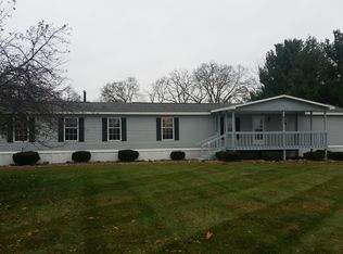 832 Dunks Rd, Sherwood, MI 49089