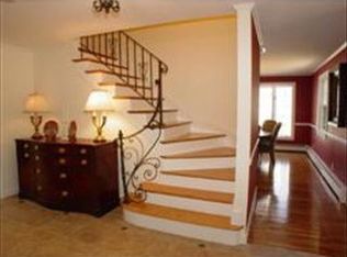 1 Wethersfield Dr, Andover, MA 01810