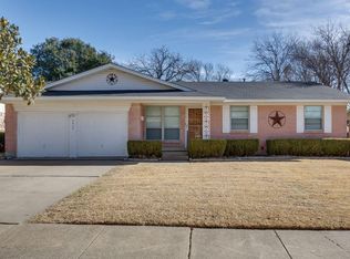 2430 Livenshire Dr, Garland, TX 75041