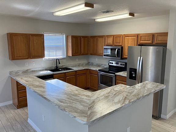Gorgeous kitchen with stainless appliances