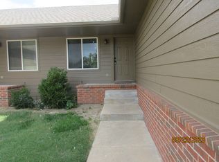 4608 N Ironwood Cir, Wichita, KS 67226