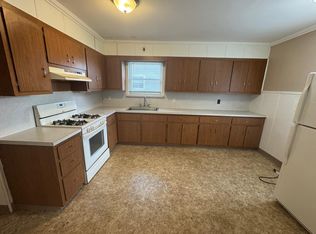 113 Gesner St #3A, Linden, NJ 07036