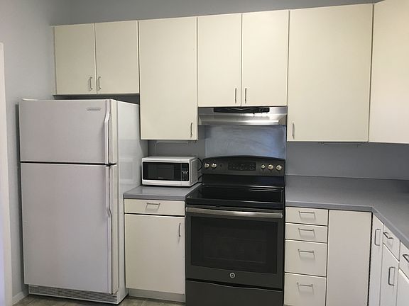 5th image of 11620 Ivystone Ct APT 201