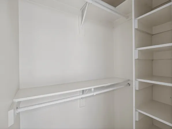 1204 Saratoga Dr, Euless, TX 76040