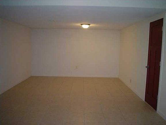 5th image of 3144 S Sheridan Ave