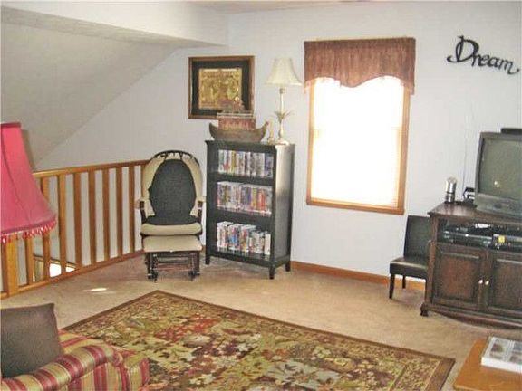 3rd image of 5047 Callan Dr