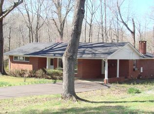 208 Greenacres Dr, Paris, TN 38242