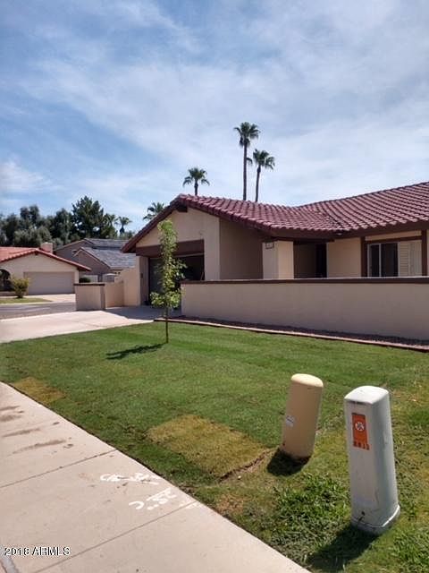 1st image of 1433 E Bayview Dr