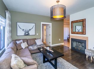 1501 N Paseo La Tinaja, Green Valley, AZ 85614