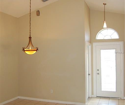 3rd image of 326 Seville Pointe Ave
