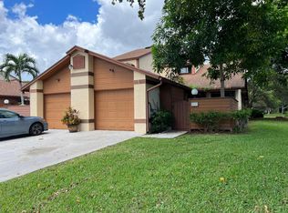 3669 Collinwood Ln, West Palm Beach, FL 33406