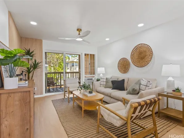 94-670 Lumiauau St, Waipahu, HI 96797