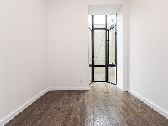 003_265_Nostrand_Avenue__C4-7