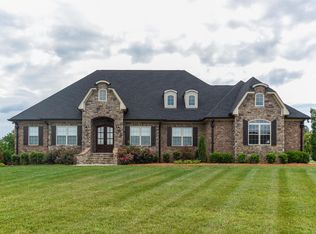 1013 Wellsford Ct, Clarksville, TN 37043