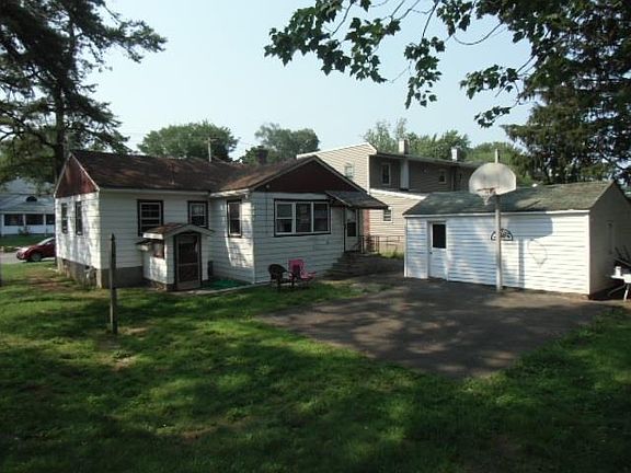 4th image of 57 Locust Park