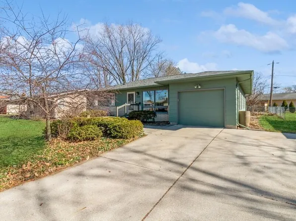 1214 Arizona Ave, Ames, IA 50014