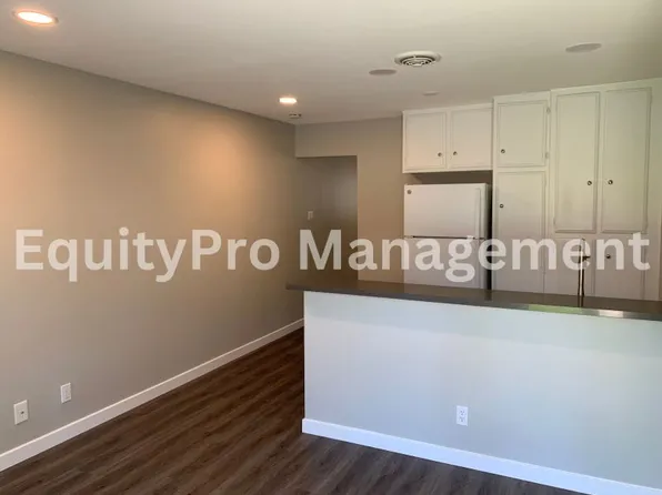 7041 Pickering Ave APT 10, Whittier, CA 90602