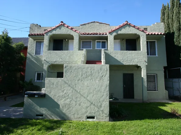 war140, 1409-1415 N Warren Ave, Long Beach, CA 90813