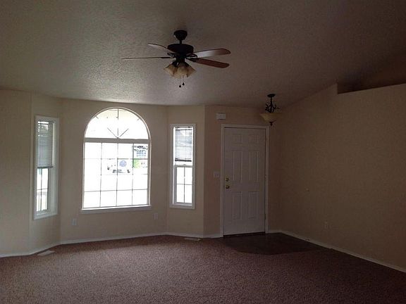 3rd image of 2420 W Grouse Ave